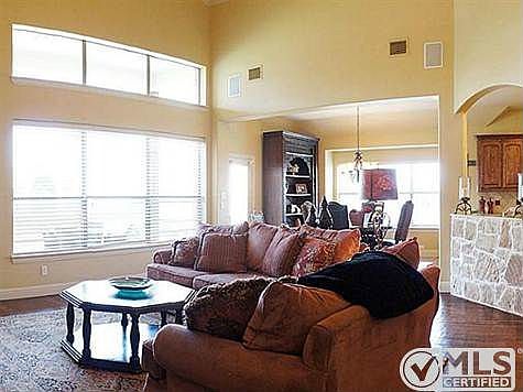 5th image of 6009 Volterra Ct