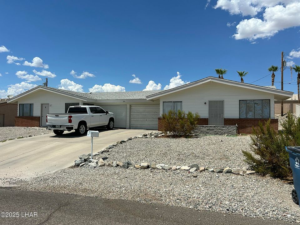 1st image of 2381 Shorewood Dr