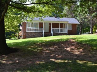 166 Johns Creek Rd, Madison Heights, VA 24572