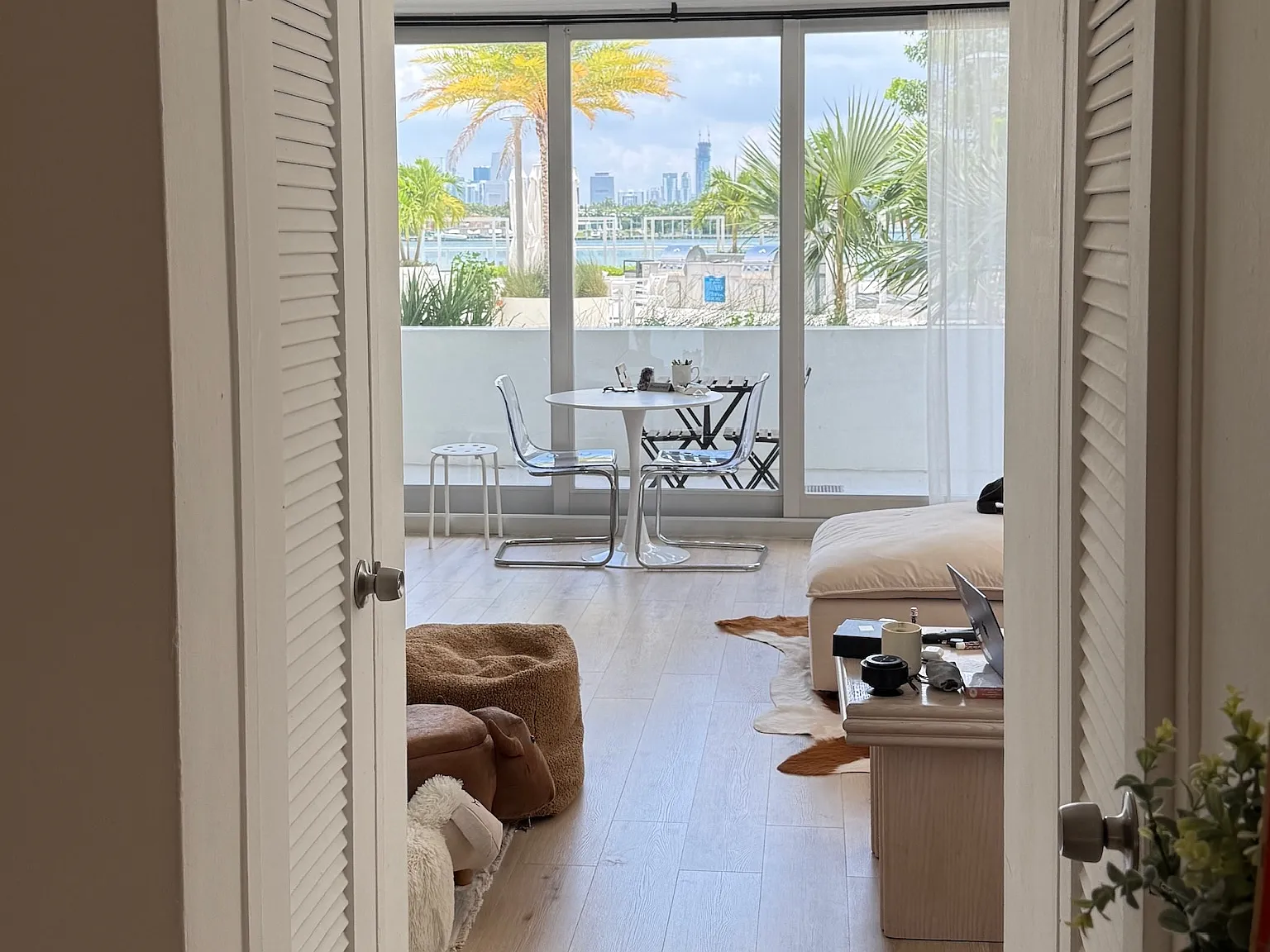 Studio, 543 sqft, $2,400 — Photo 2