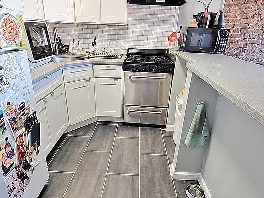 5th image of 440 Nostrand Ave APT 3