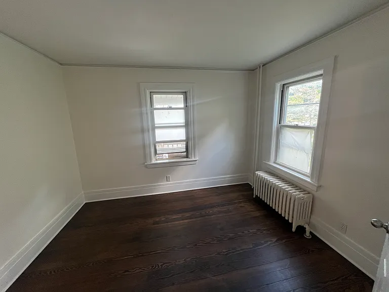 19 Harold Ave #1 — Photo 5