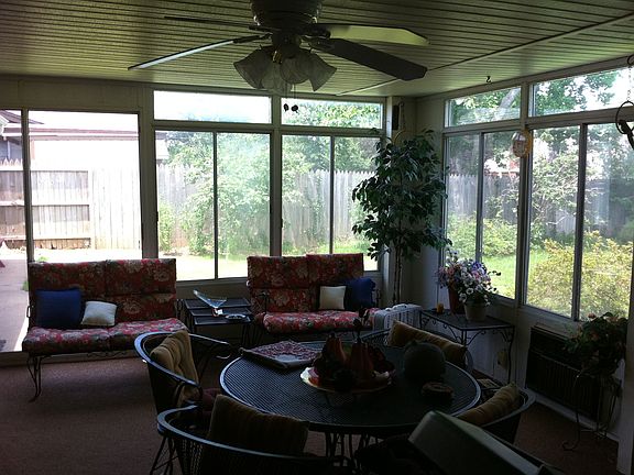 3405 NW 67 - Florida Room