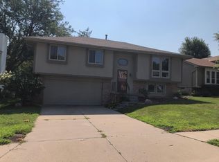 5023 S 164th St, Omaha, NE 68135