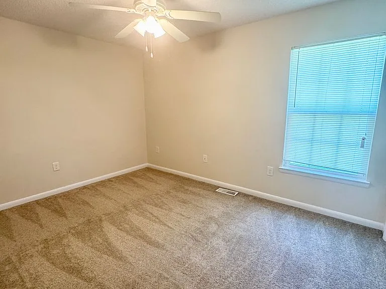 1100 Pine St #L — Photo 15