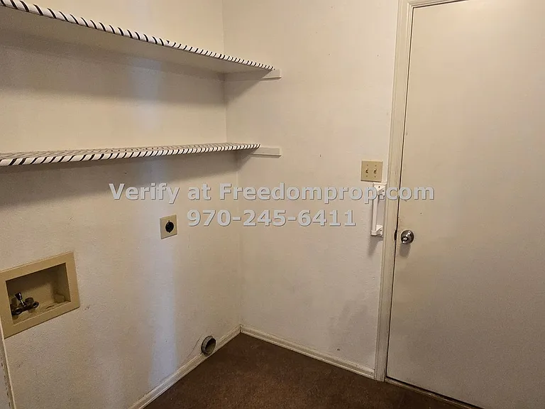 175 Applewood Dr — Photo 12