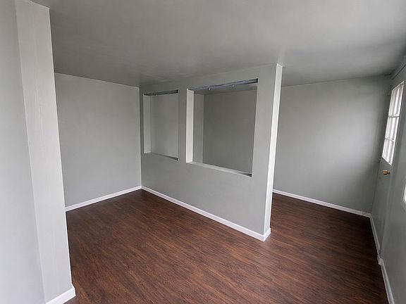 4th image of 523 S 6th Ave