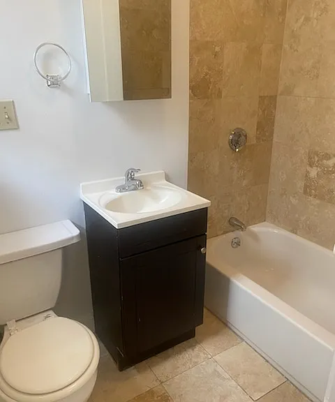 34 Hemenway St #38 — Photo 4