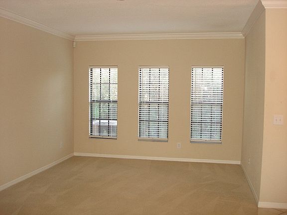 5th image of 1028 Blackwater Dr