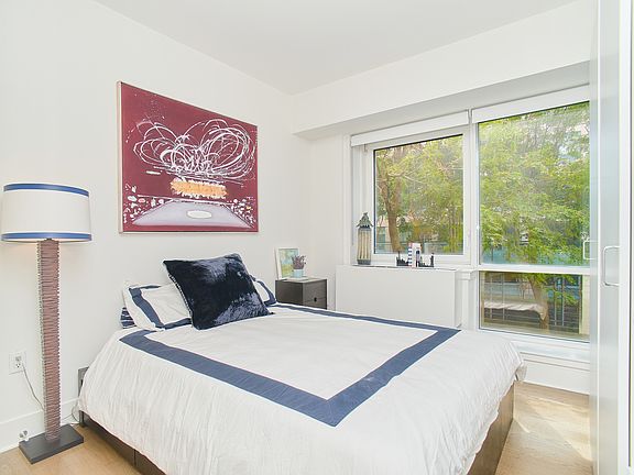 5th image of 440 Kent Avenue #2a