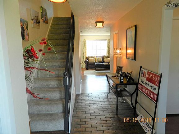 5th image of 3015 McNiel Ave