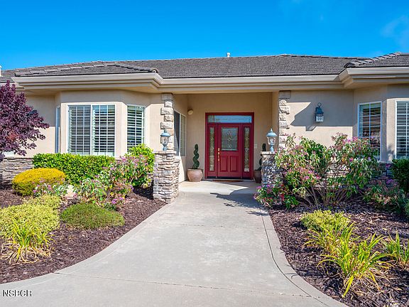 4th image of 663 Misty Glen Pl
