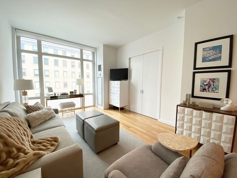 1st image of 325 5th Ave APT 12B