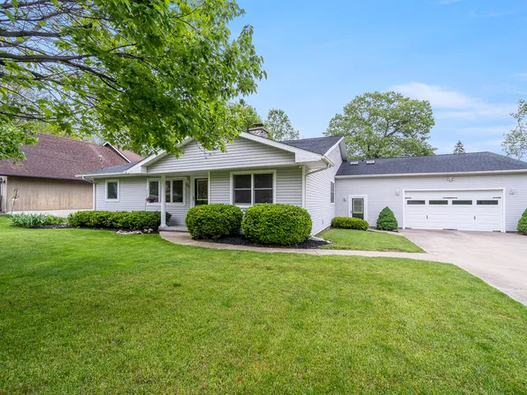 121 Bennington Ln, Brooklyn, MI 49230