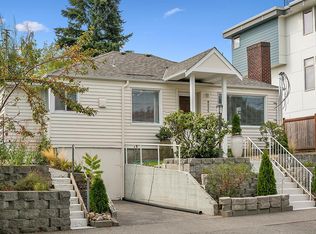 8035 Interlake Ave N, Seattle, WA 98103