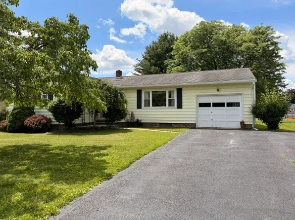 117 Grove Avenue Ext, Auburn, NY 13021