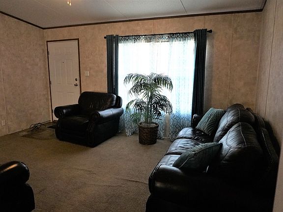 2nd image of 1102 N Gatlin St