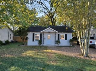 1919 Hairston St, Conway, AR 72034