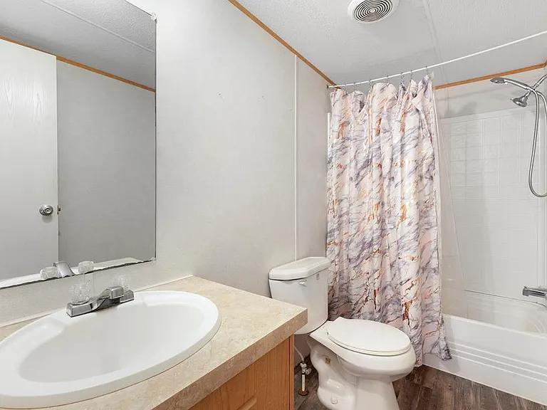460 Red Oak Dr — Photo 8
