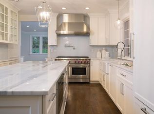 21 Kewadin Rd, Newton, MA 02468