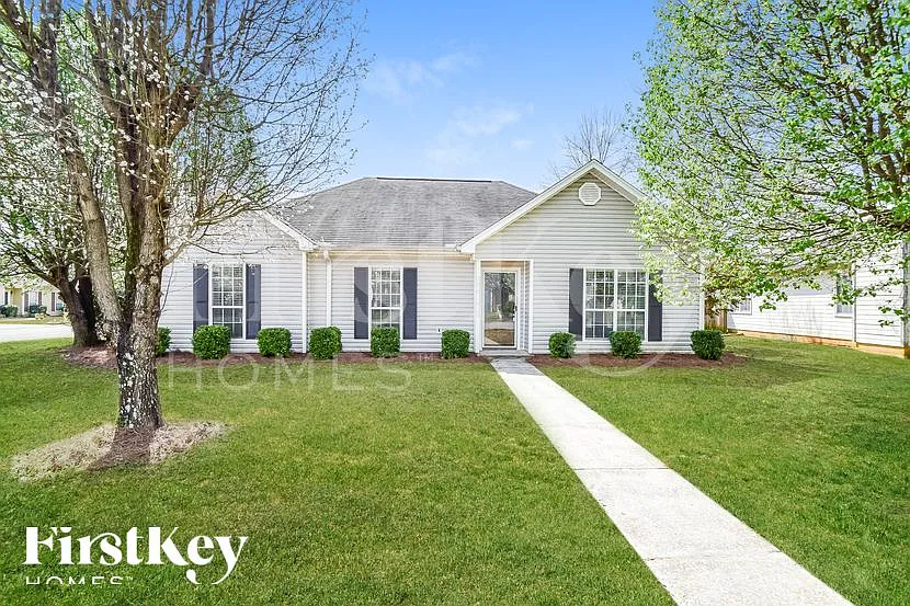 125 Cedar Bend Dr
