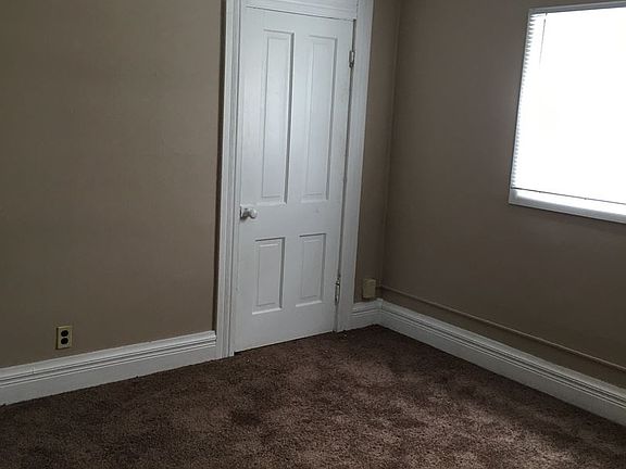 5th image of 1030 N 20th St #1