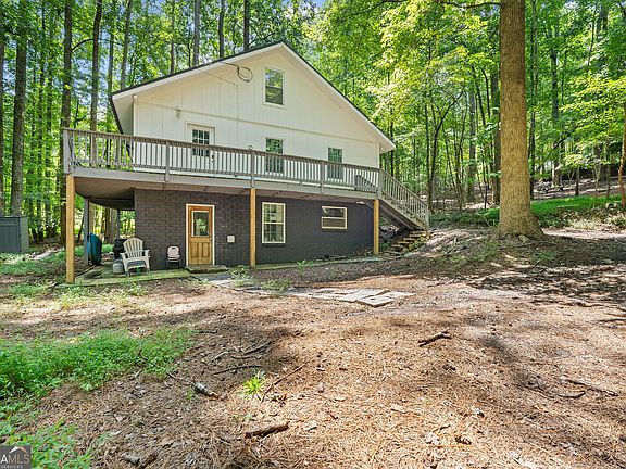 3rd image of 1860 Buford Dam Rd