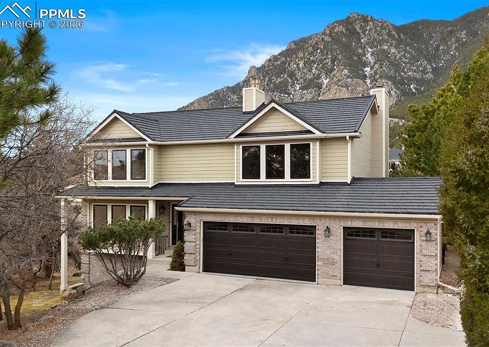 1st image of 5480 Broadmoor Bluffs Dr
