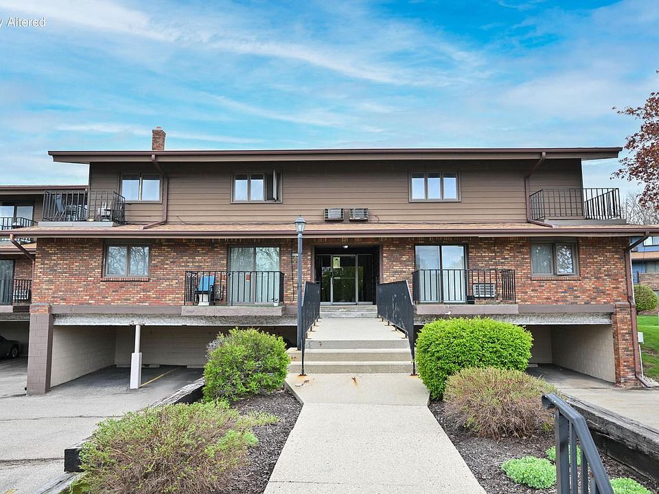 1st image of 4015 S 84th STREET #8