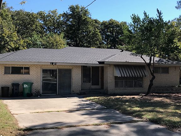 4th image of 2402 Robinwood Ln