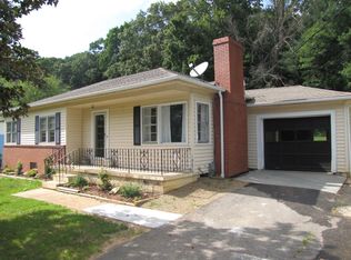 331 Cedar Ln, Arden, NC 28704