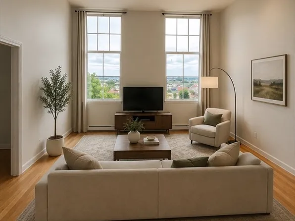 350 W 4th St APT 408, South Boston, MA 02127