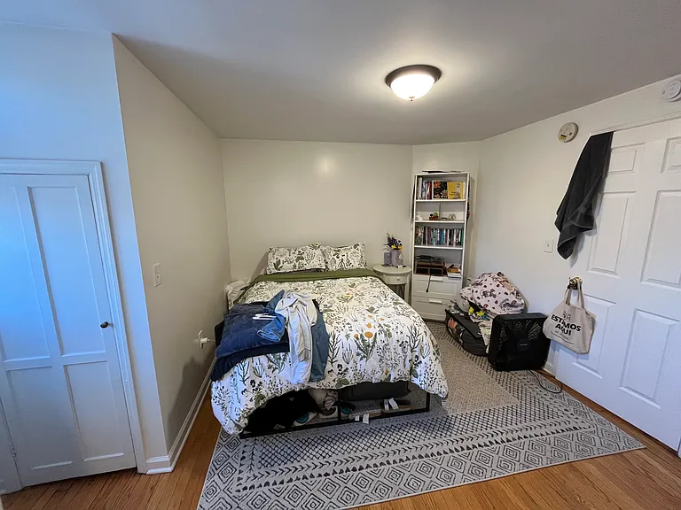 718 Madison Ave #6 — Photo 6