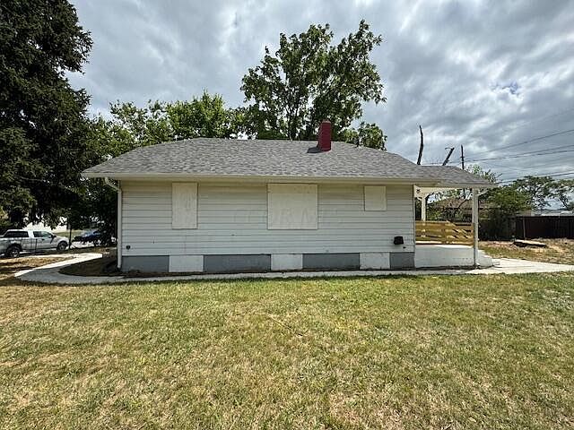 2nd image of 2799 E 6th Ave