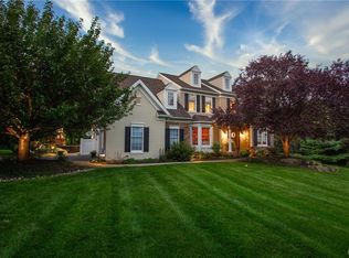 6407 Overlook Rd, Orefield, PA 18069
