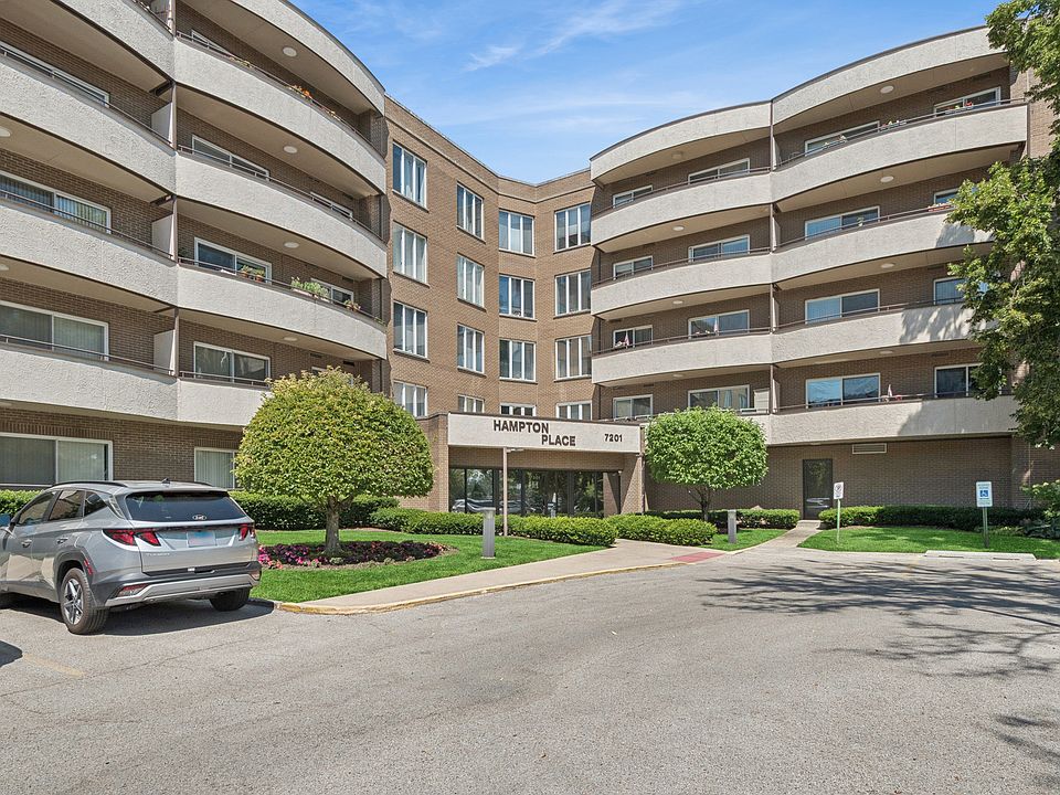 1st image of 7201 N Lincoln Ave APT 403