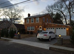 723 Arlington Rd, West Babylon, NY 11704