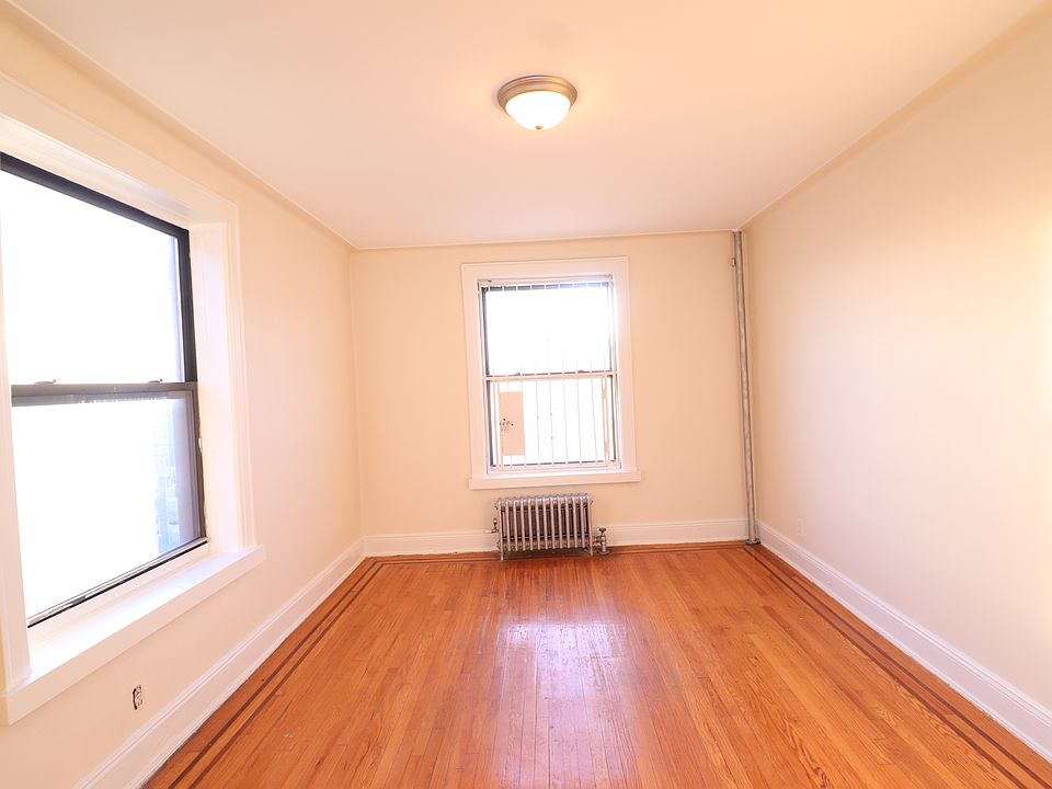 1st image of 8602 Forest Pkwy APT 4H