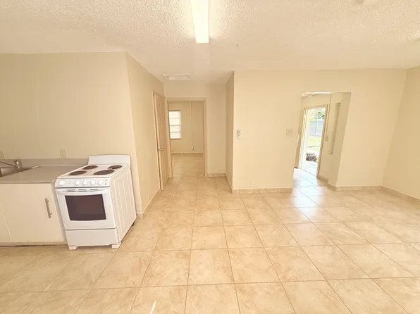 Good Shepard Villas, 3036 NW 77th St #65a67ebc8, Miami, FL 33147