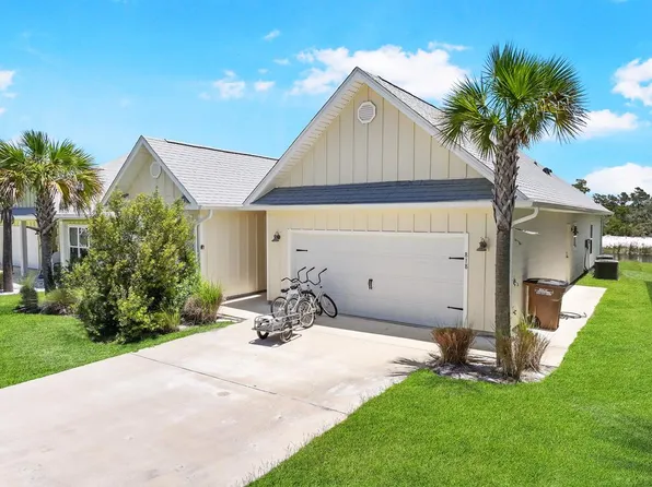 818 Backwater Rd, Port Saint Joe, FL 32456