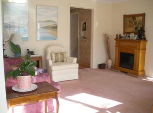 906 Eton Rd, Toledo, OH 43615