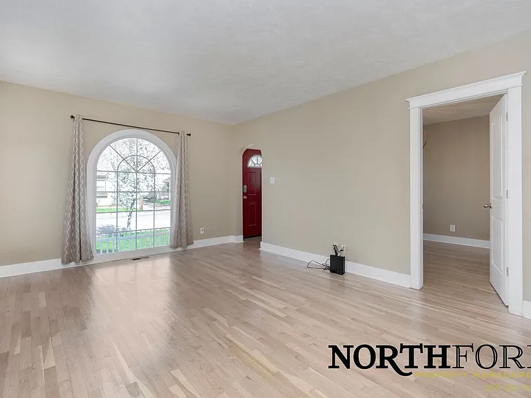 208 N 18th St — Photo 3