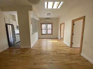 564 Flatbush Ave #3M, Brooklyn, NY 11225