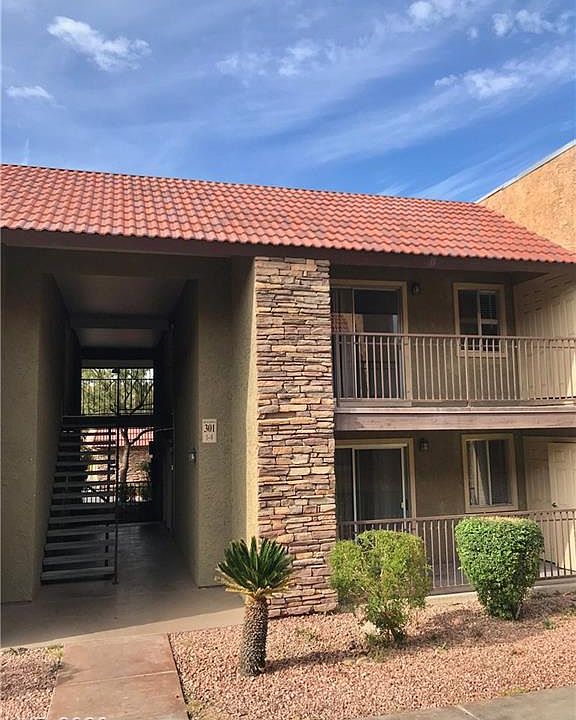 1st image of 4400 Sandy River Dr Unit 8