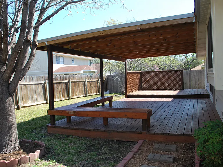 2506 Beverly Cv — Photo 16