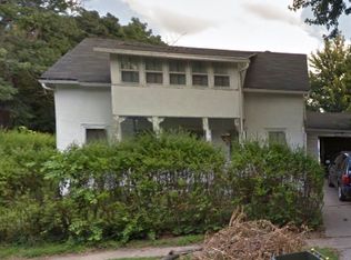 323 W Exchange St, Geneseo, IL 61254