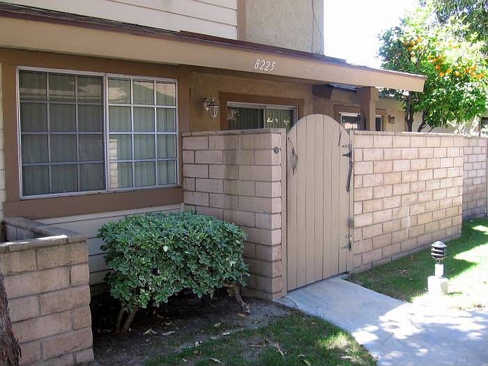 1st image of 8225 Woodland Dr