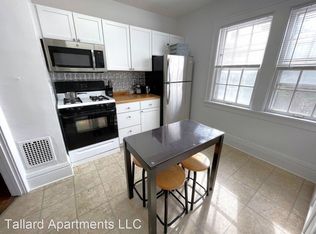 130 Lathrop St #3-1-2, Madison, WI 53726