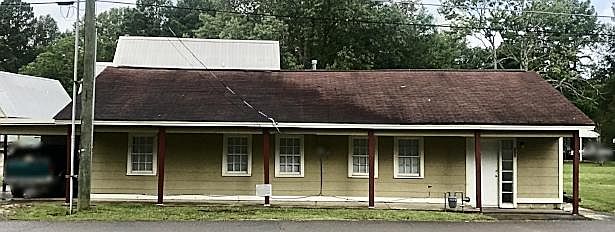 1st image of 502 McKee St
