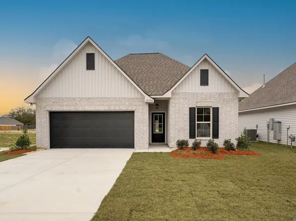 30758 Eden Way Dr, Denham Springs, LA 70726